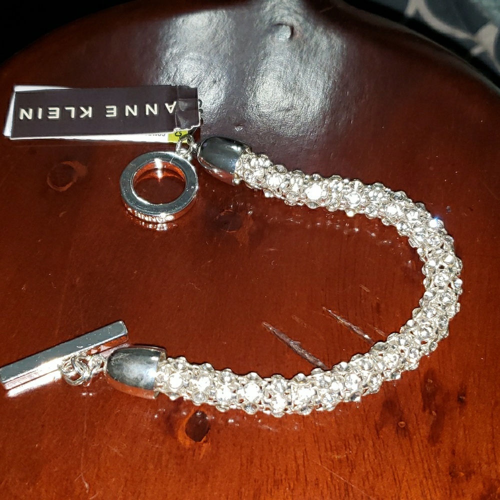 Anne Klein bracelet